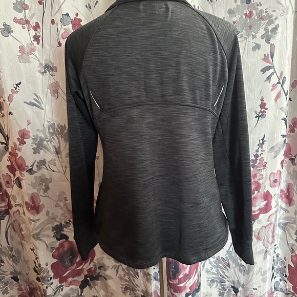 Reebok Performance Pullover 1/4 Zip Size L - Picture 5 of 7